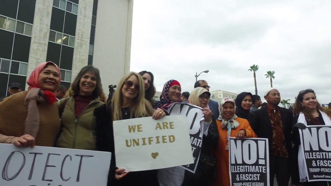Us Layas Rally United for America Rally Los Angeles - Muslim Public Affairs Council